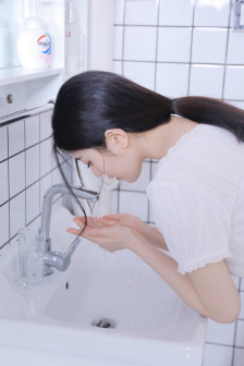 彩衣旬果